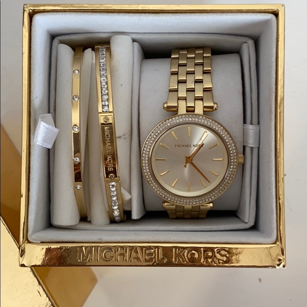 Watch and bracelet set
